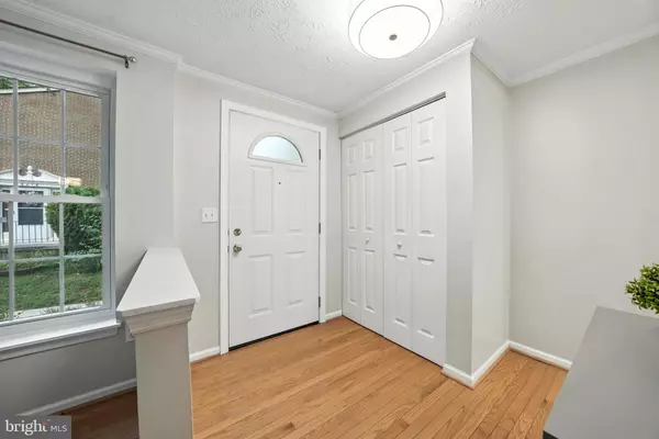 Alexandria, VA 22310,6012 ALEXANDER AVE