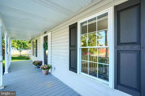 Baltimore, MD 21206,702 DALE AVE