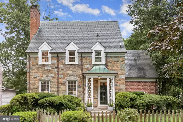4323 WARREN ST NW,  Washington,  DC 20016