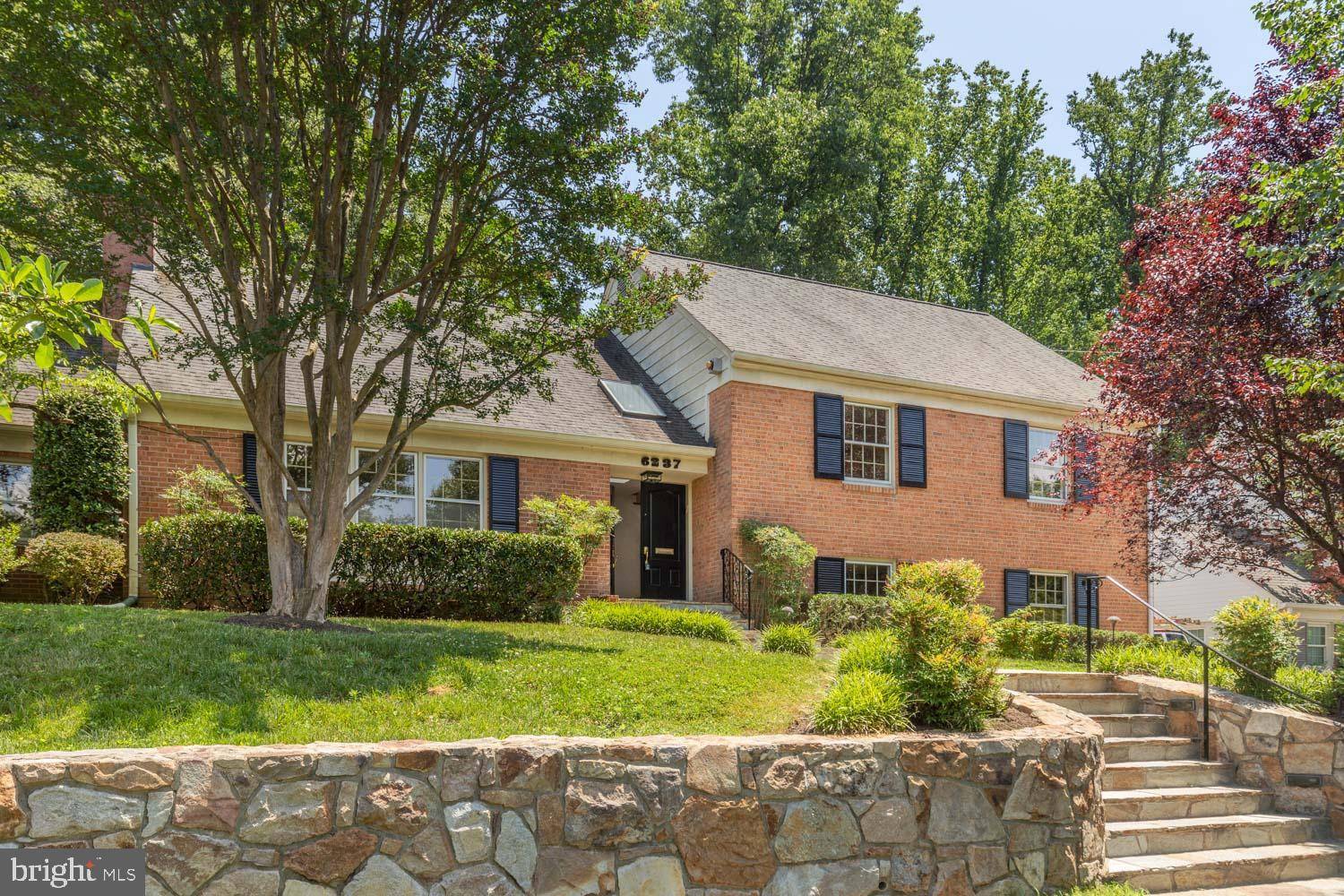 6237 CLEARWOOD RD, Bethesda, MD 20817