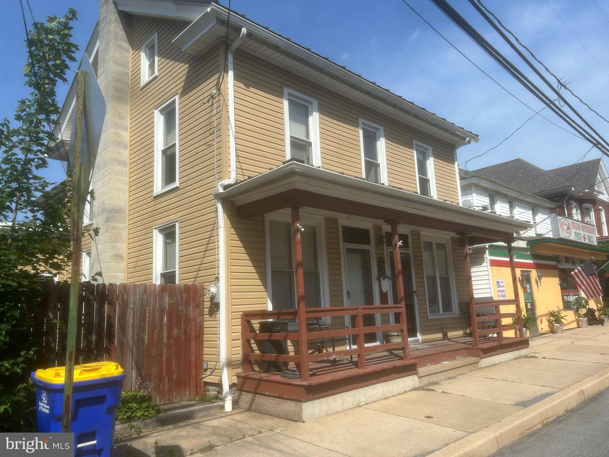 19 E MAIN ST, Richland, PA 17087