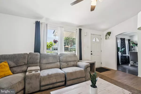 Atlantic City, NJ 08401,660 N KENTUCKY AVE