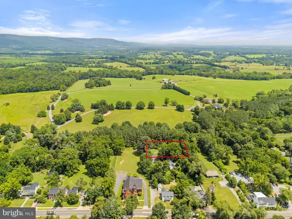 Upperville, VA 20184,9068 JOHN S MOSBY HWY N