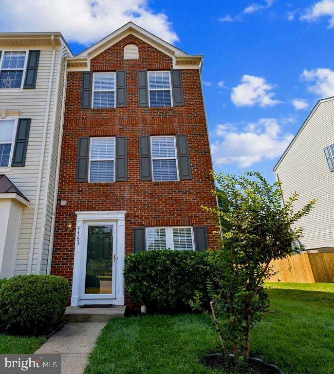 44203 LITCHFIELD TER, Ashburn, VA 20147