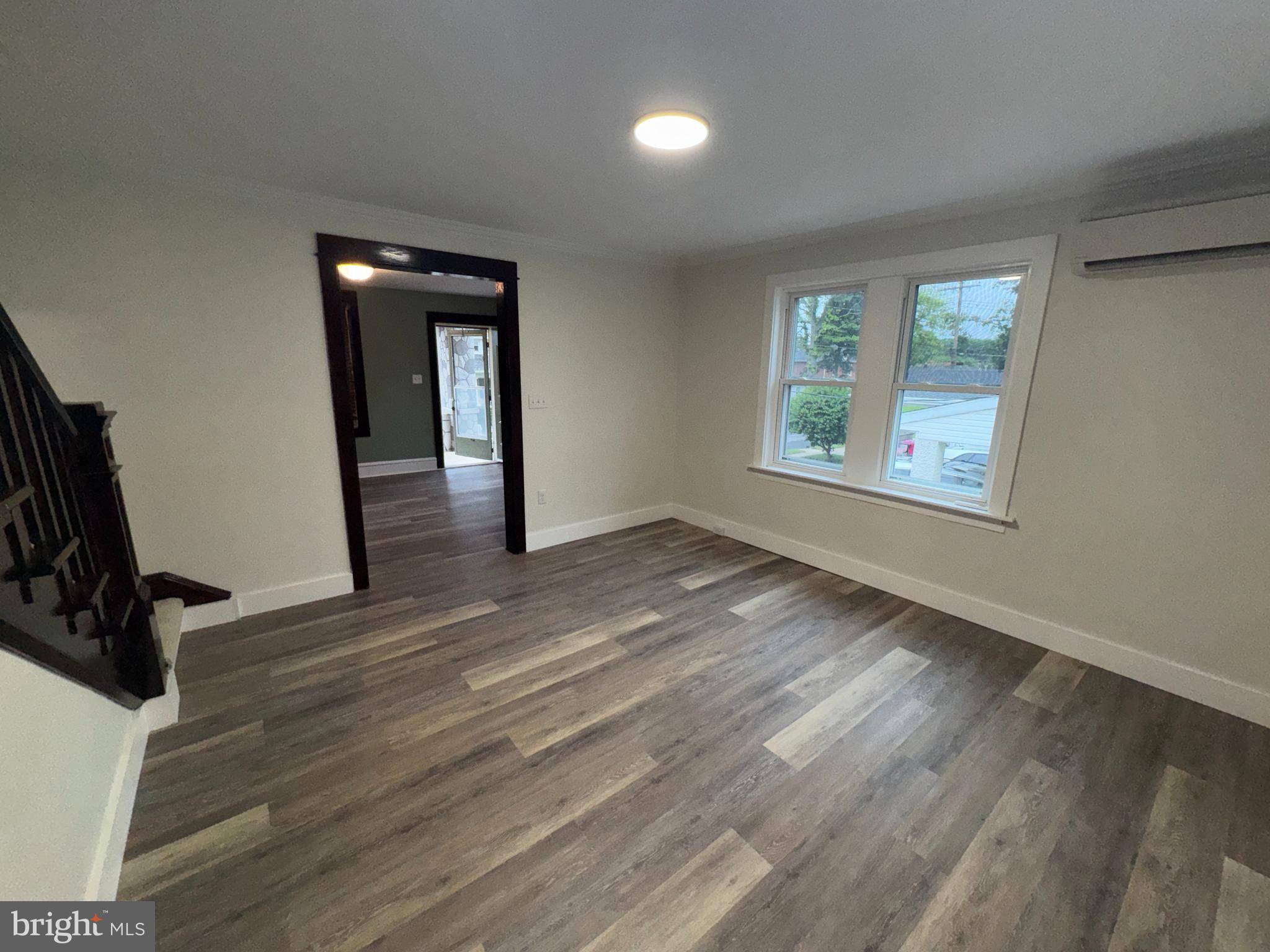 Reading, PA 19605,3319 HOLTRY ST