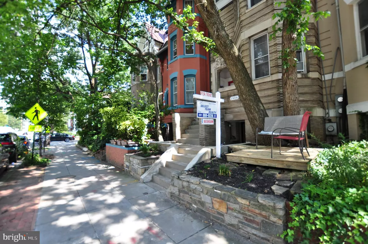 Washington, DC 20009,1904 CALVERT ST NW #3
