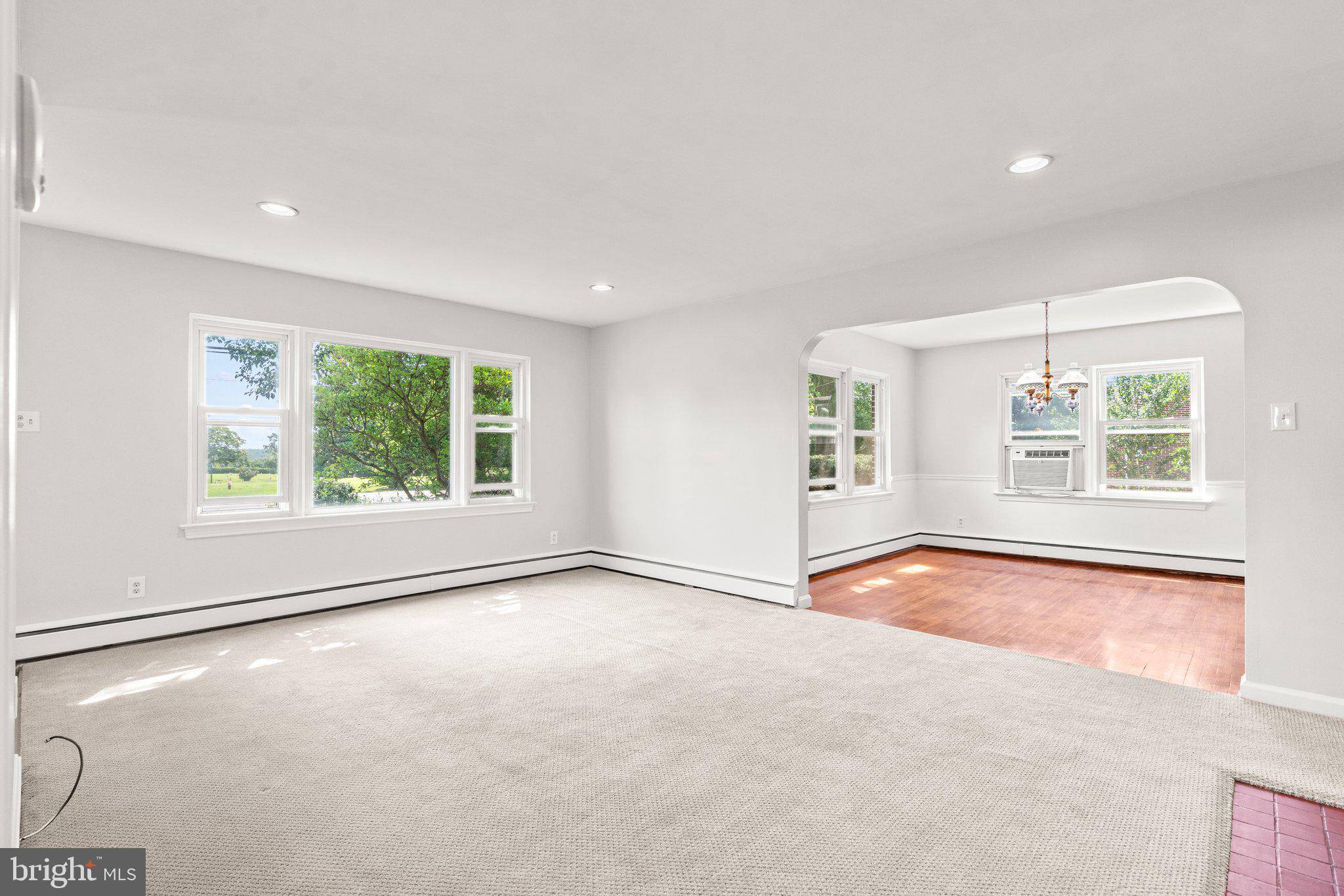 Harrisburg, PA 17112,102 DEAVEN RD