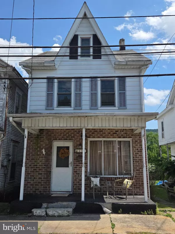 408 W MARKET ST, Williamstown, PA 17098