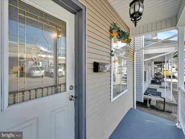 Coal Township, PA 17866,117 N OAK ST