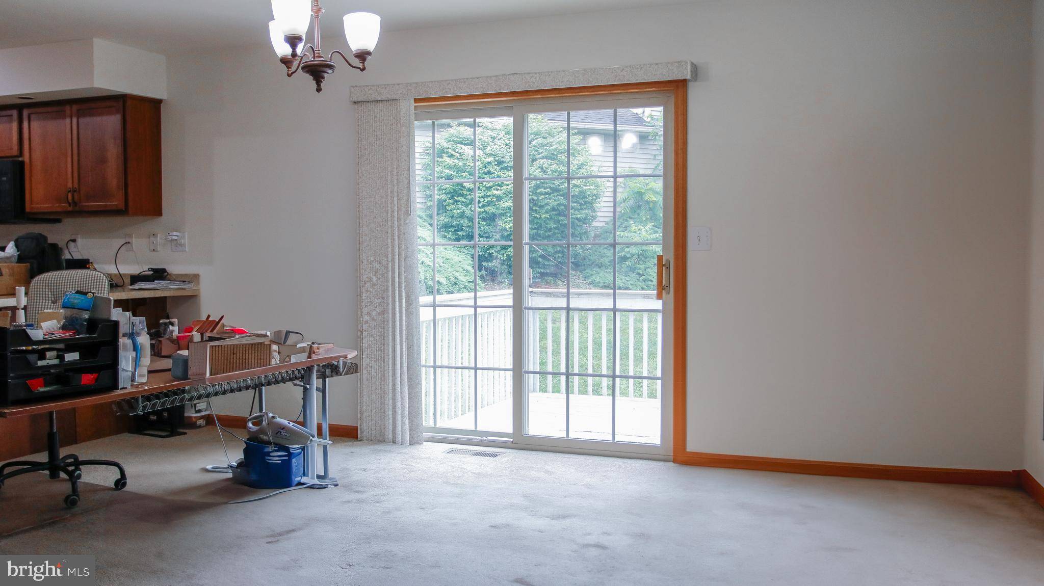 Stroudsburg, PA 18360,107 HOLMGREN DR