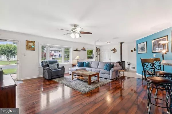 Gambrills, MD 21054,983 SUNNY CT