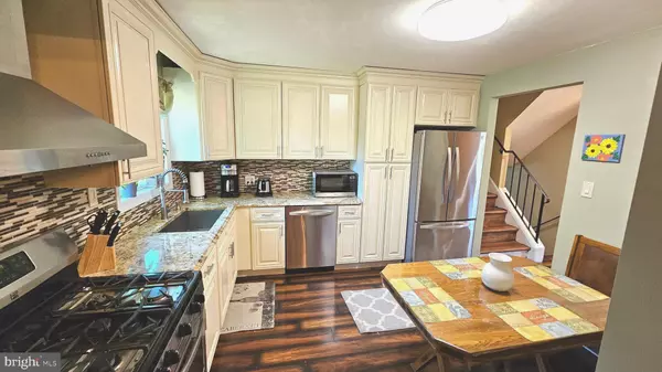 Ewing, NJ 08628,89 UPPER FERRY