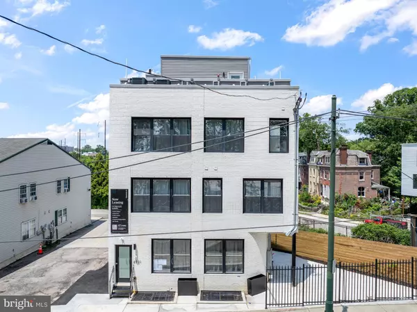 Philadelphia, PA 19143,4921 CHESTER AVE