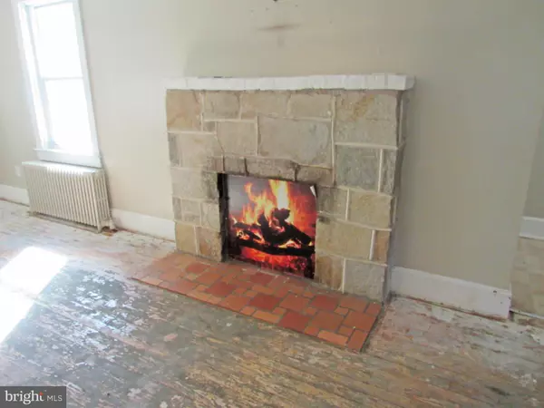 York, PA 17408,410 HANOVER RD