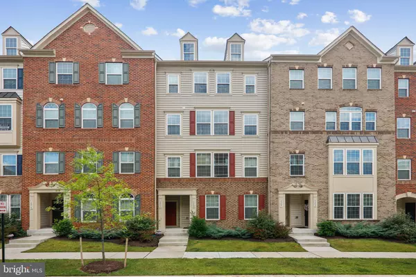 Greenbelt, MD 20770,5211 STREAM BANK LN #308F