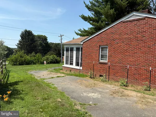 Chestertown, MD 21620,23069 RALEIGH RD