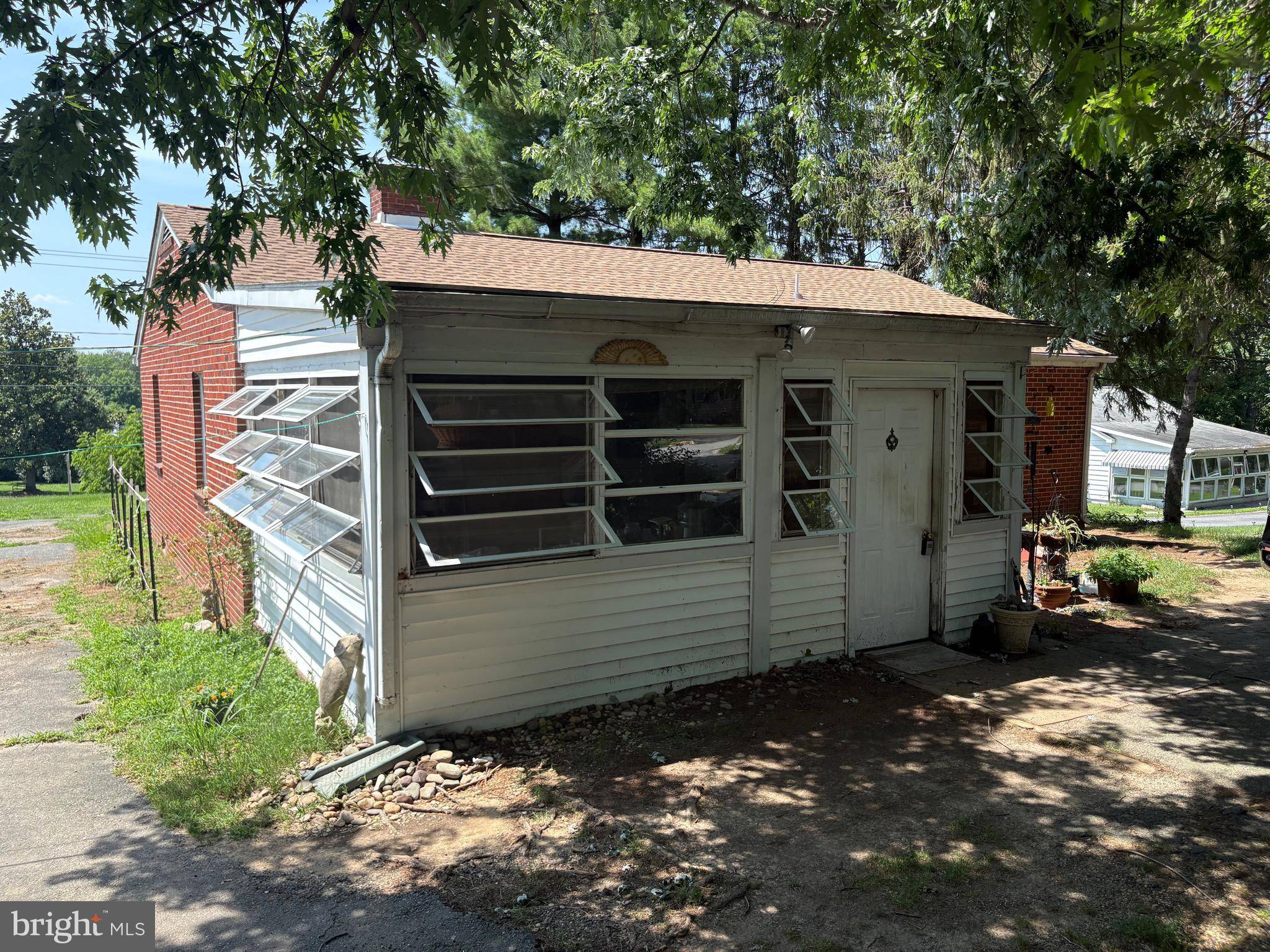 Chestertown, MD 21620,23069 RALEIGH RD