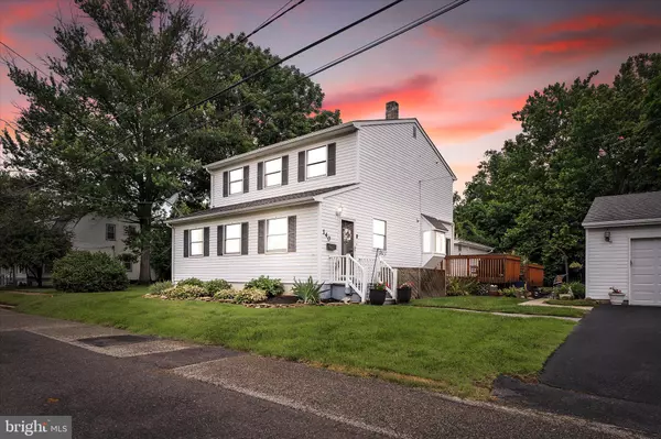 140 GRANDVIEW AVE, Hamilton, NJ 08620