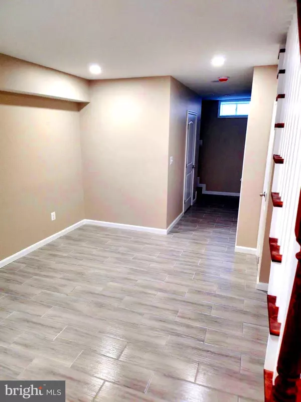 Baltimore, MD 21216,941 ELLICOTT DRIVEWAY