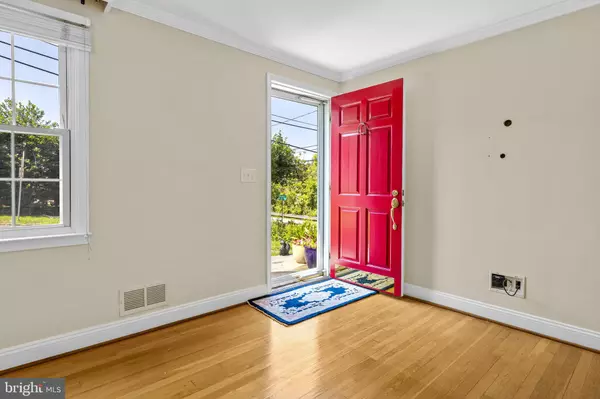 Baltimore, MD 21204,1516 BERWICK RD