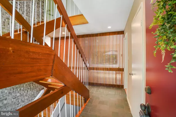Rockville, MD 20853,14536 BARKWOOD DR