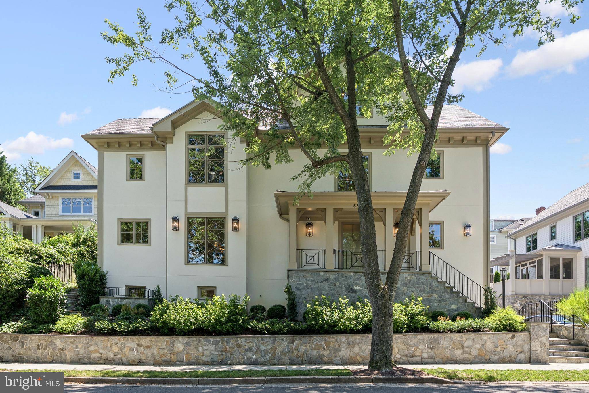 Washington, DC 20016,5537 HAWTHORNE PL NW