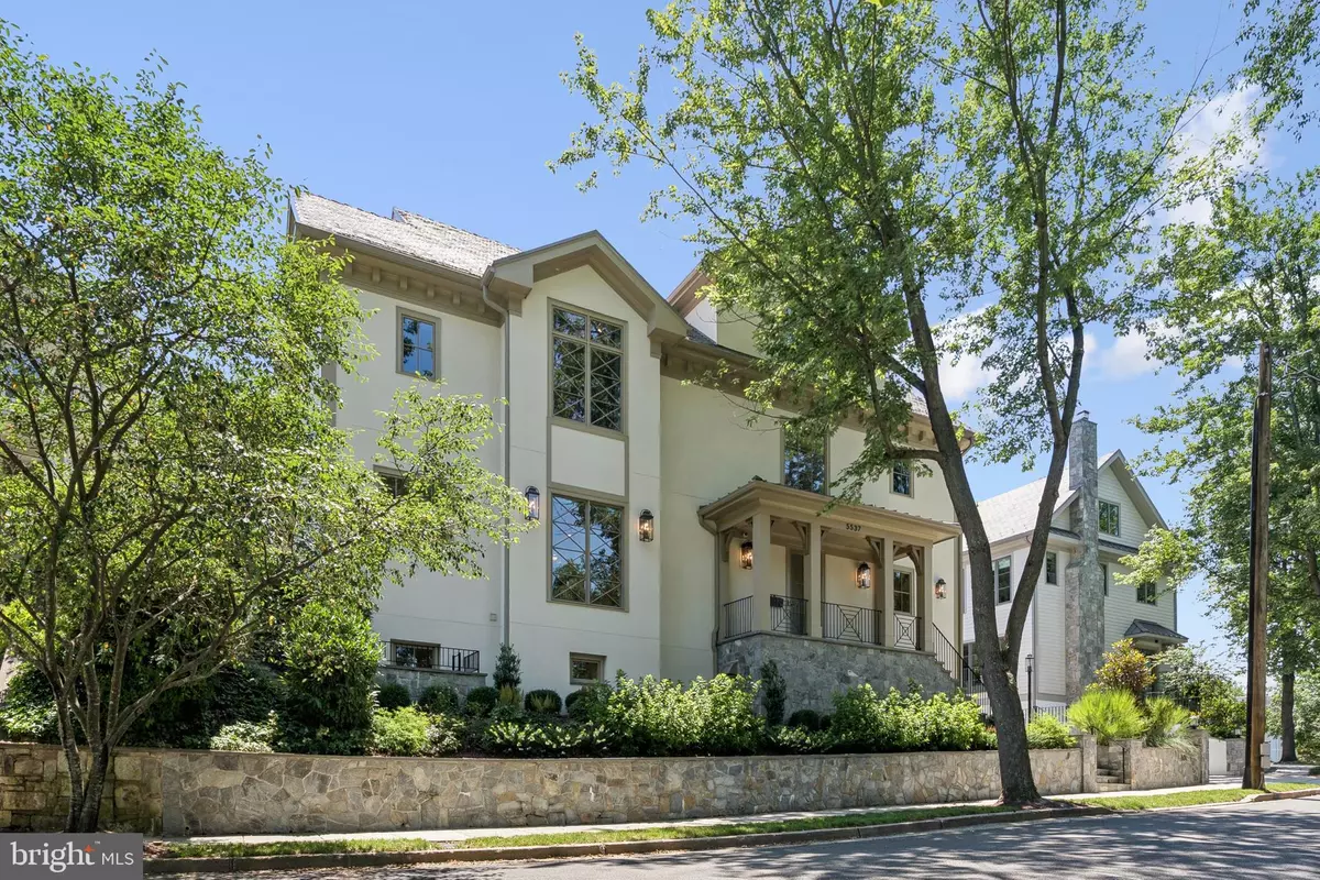 Washington, DC 20016,5537 HAWTHORNE PL NW