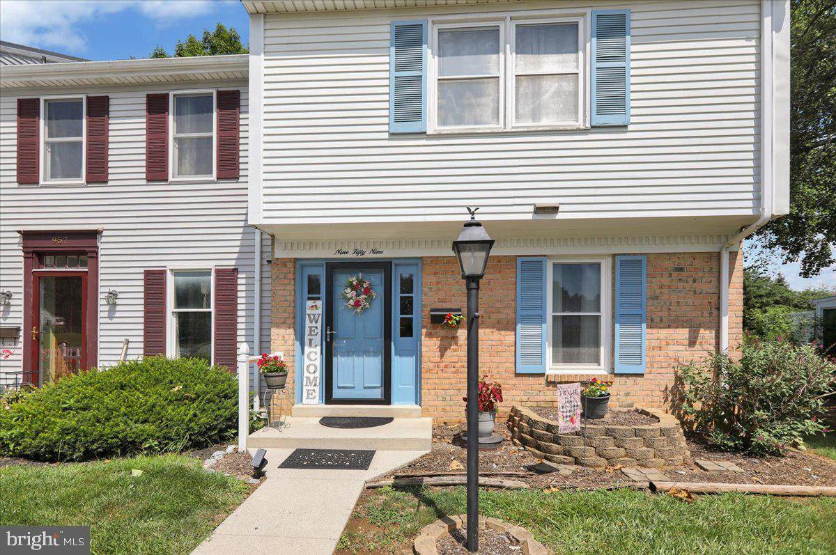 Palmyra, PA 17078,959 E MAPLE ST