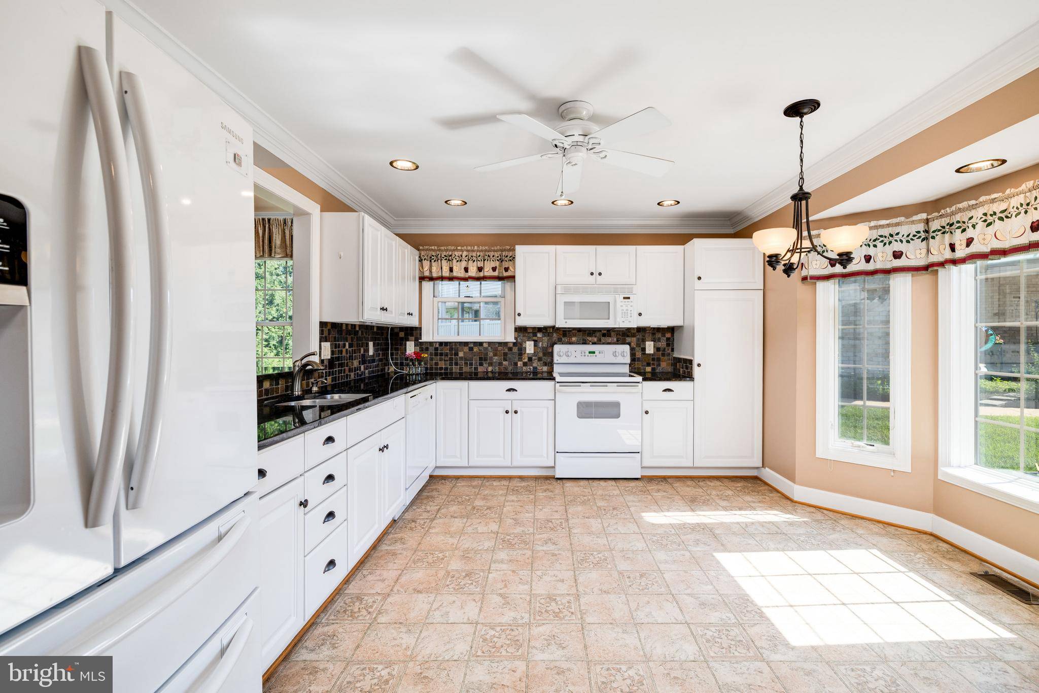 Woodstock, VA 22664,615 KESTREL CT