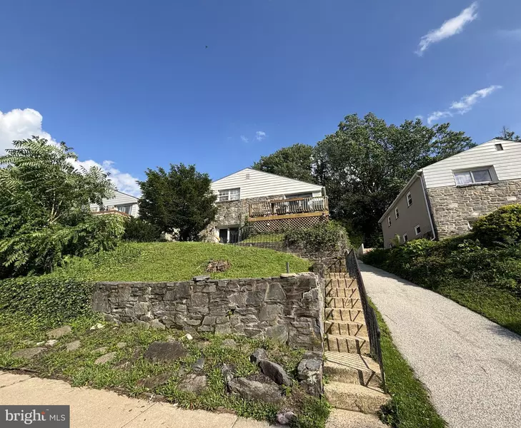 155 WYNDMOOR RD, Havertown, PA 19083