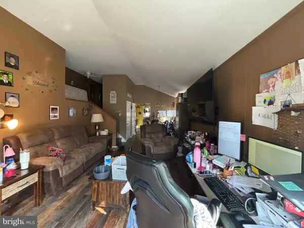 Havertown, PA 19083,155 WYNDMOOR RD