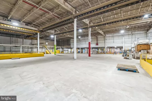 Fairless Hills, PA 19030,225 LINCOLN HWY #BLDG A, WAREHOUSE