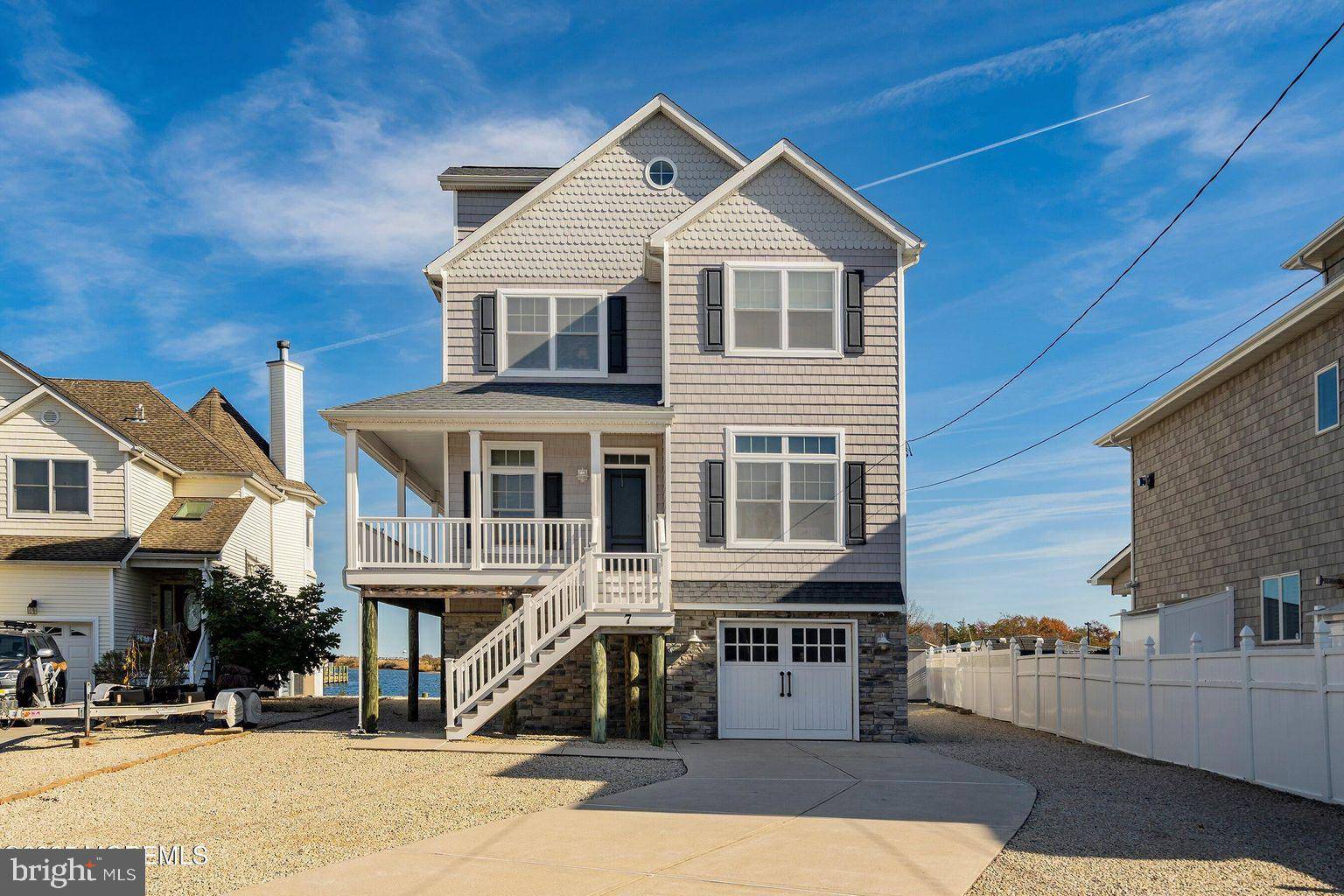 7 TRAVELERS WAY, Bayville, NJ 08721
