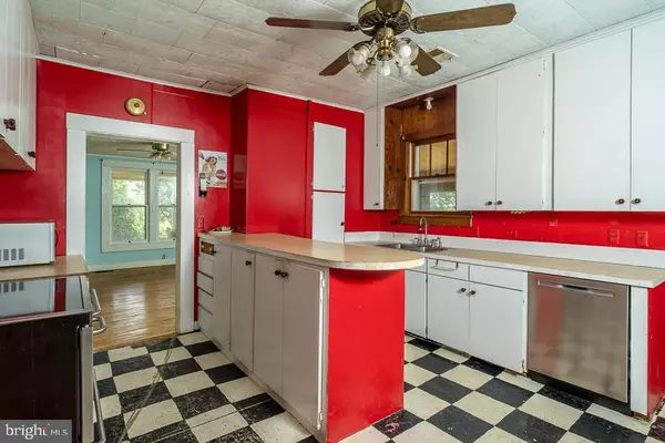 Scottsville, VA 24590,2315 ROLLING RD S