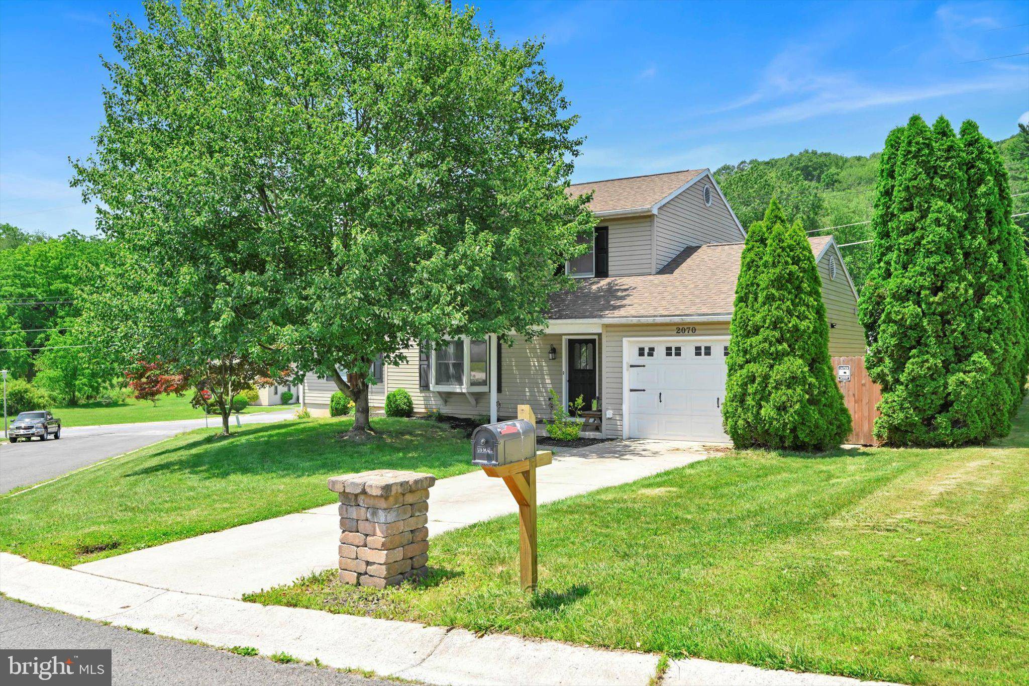 Pottsville, PA 17901,2070 YOKEWOOD RD