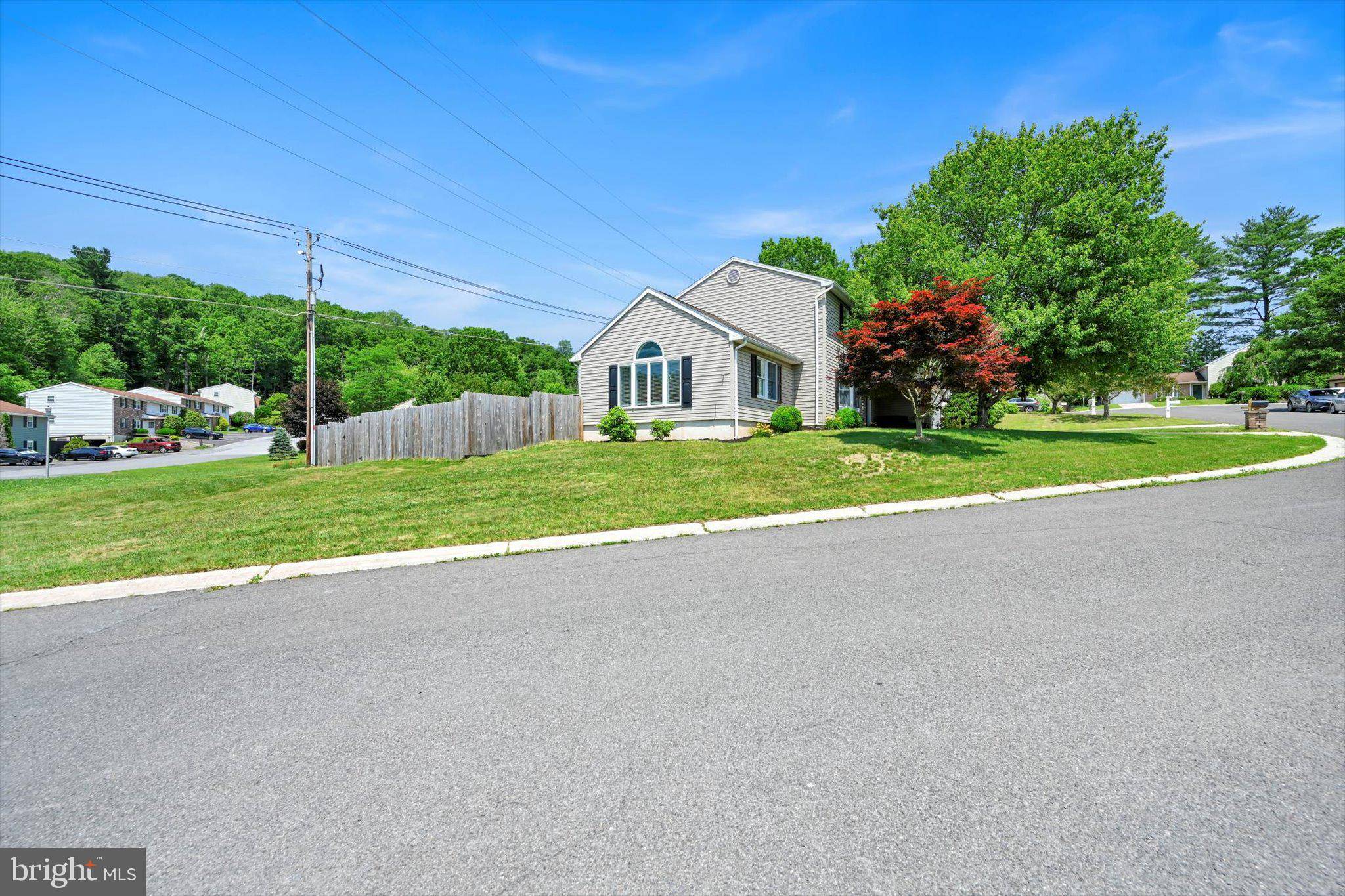 Pottsville, PA 17901,2070 YOKEWOOD RD