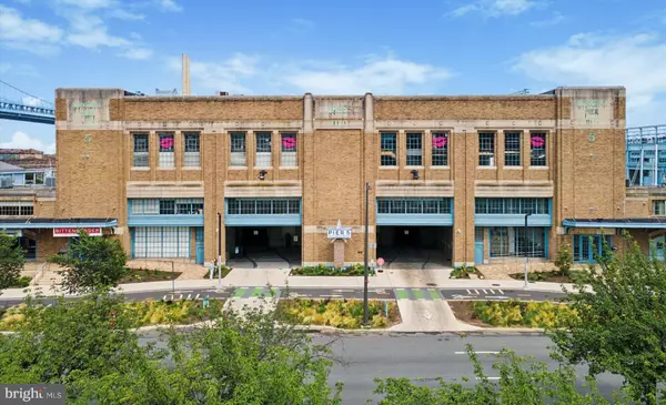 7 N CHRISTOPHER COLUMBUS BLVD #130, Philadelphia, PA 19106