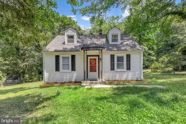 5504 EDGEWOOD DR, Temple Hills, MD 20748