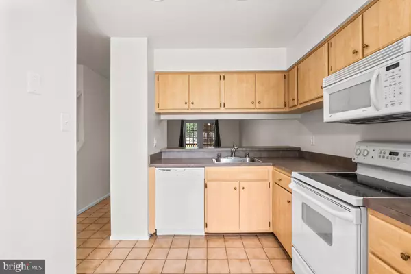 Elkridge, MD 21075,6632 DUCKETTS LN #27-8