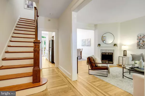 Washington, DC 20010,3105 17TH ST NW