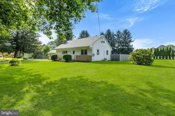 Robbinsville, NJ 08691,25 TINDALL RD