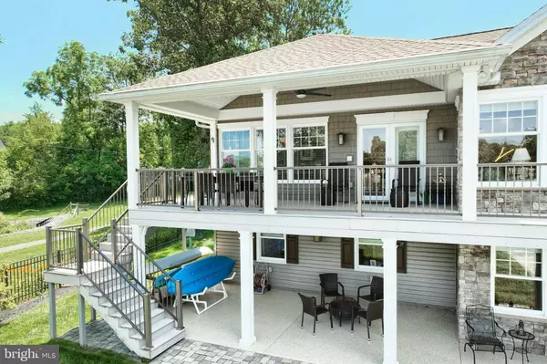 East Berlin, PA 17316,356 LAKE MEADE DR