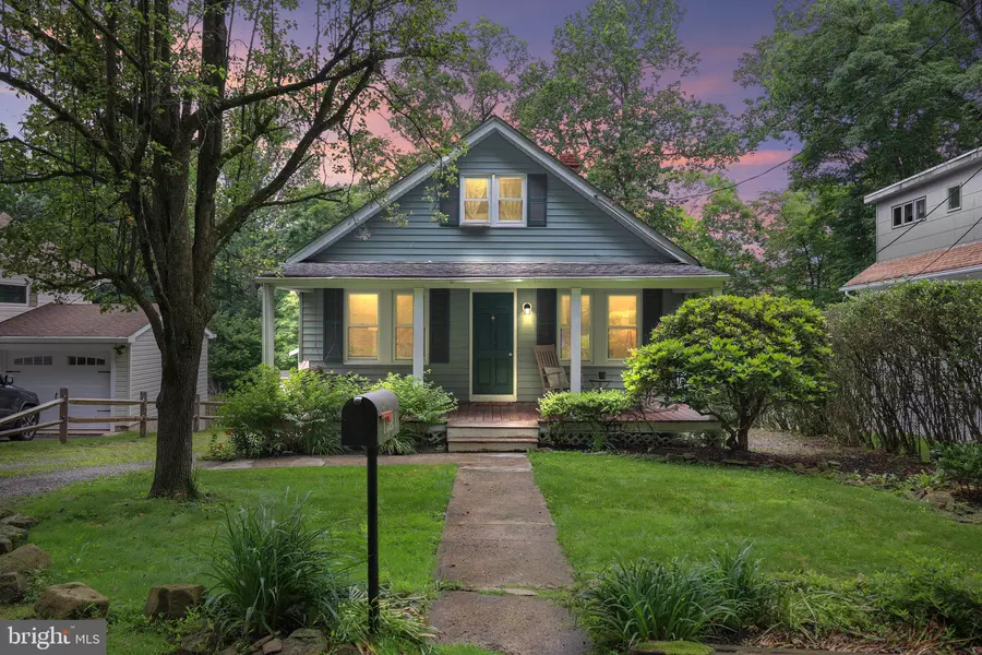 148 RESERVOIR RD, Hopewell, NJ 08525