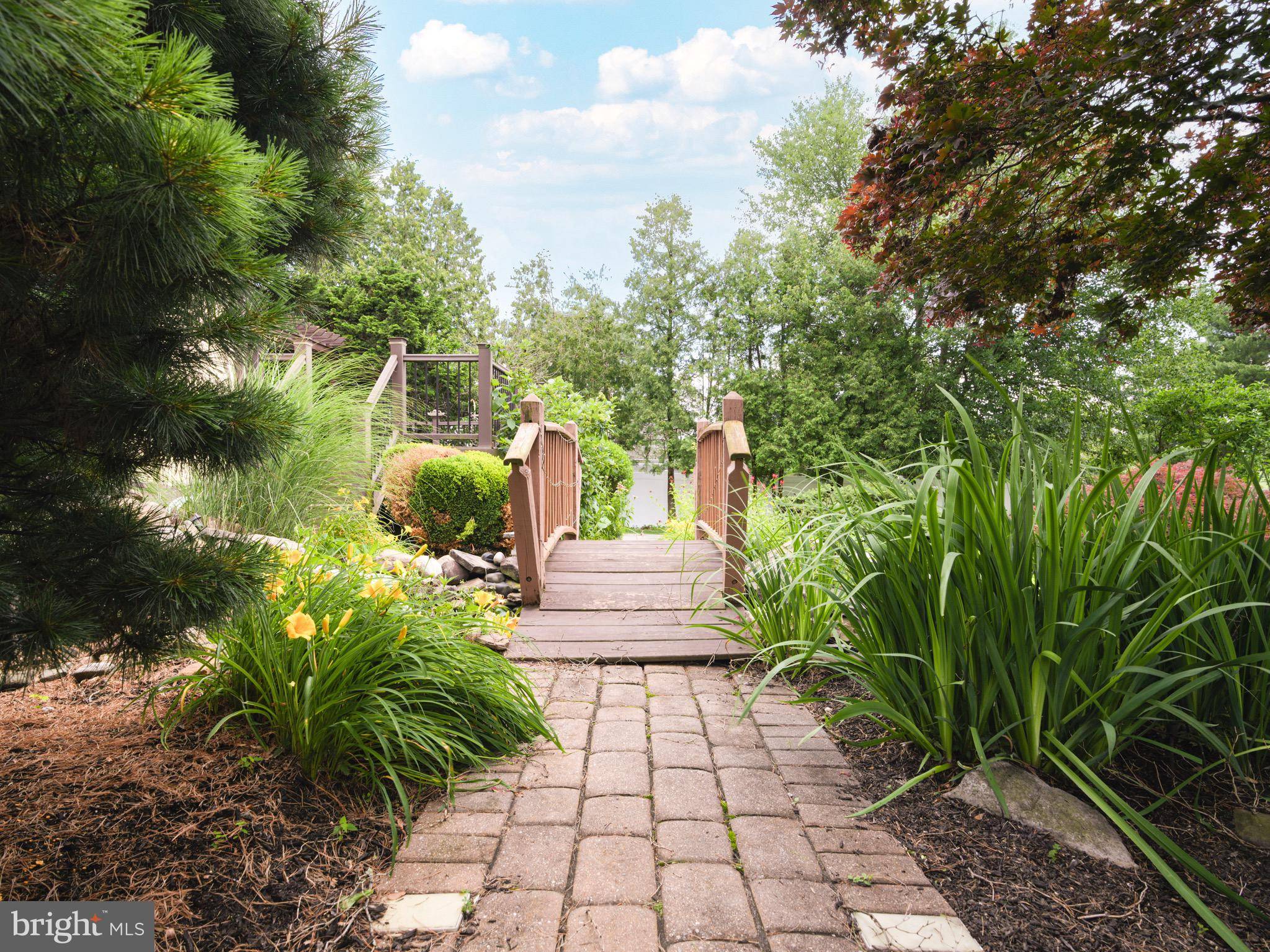 Newtown, PA 18940,13 COLONIAL DR