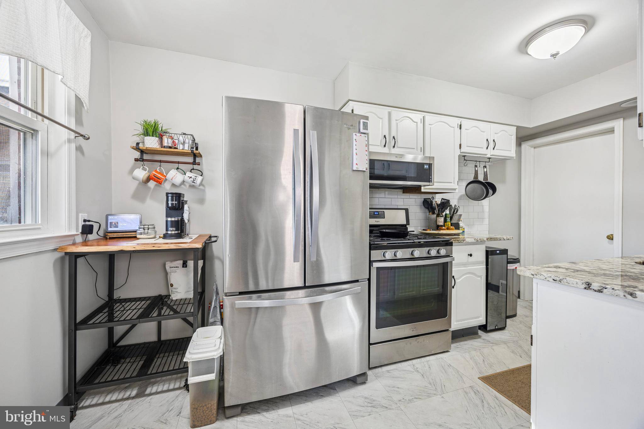 Ridley Park, PA 19078,529 LAKEVIEW DR