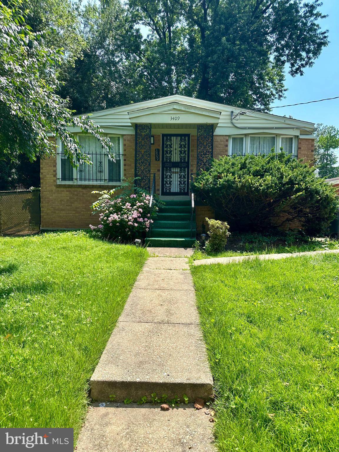 3409 MASSACHUSETTS AVE SE, Washington, DC 20019