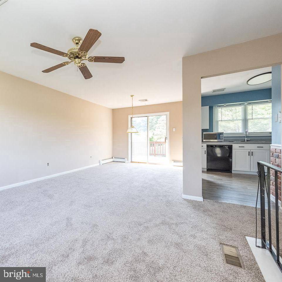 Coatesville, PA 19320,1902 ESCOURT DR