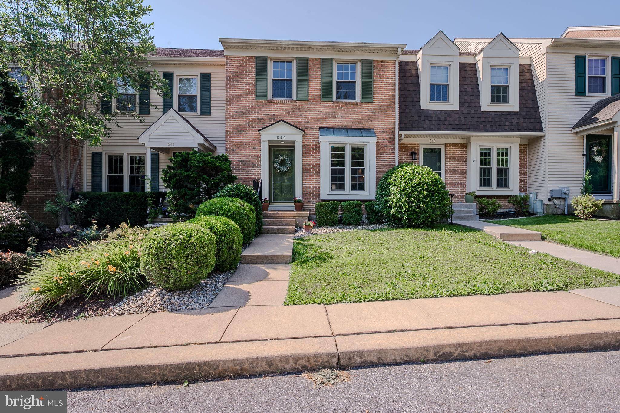 642 LAMPLIGHTER WAY, Hockessin, DE 19707