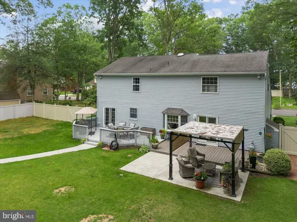 Williamstown, NJ 08094,1900 LILLIAN DR