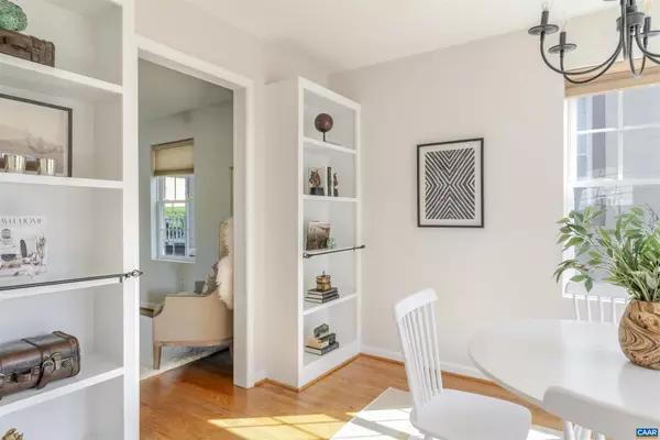 Charlottesville, VA 22903,324 NW 8TH ST